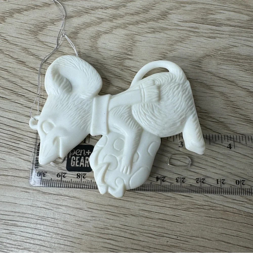 White Plastic Christmas Mice Flat Vintage Ornaments Lot Of 11 MCM Classic‎ Tacky